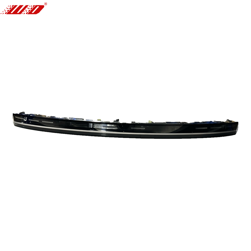 LAA-41330013-Taillight - Tengah (Konfigurasi Tinggi)